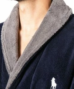 Polo Ralph Lauren Bademantel 714854533/001 Frottee Logo-Print am Rückteil, Navy-grau, Navy 8 Polo Ralph Lauren Bademantel 714854533/001 Frottee Logo-Print am Rückteil, Navy-grau, Navy -schlechtchritte 375809 norm3